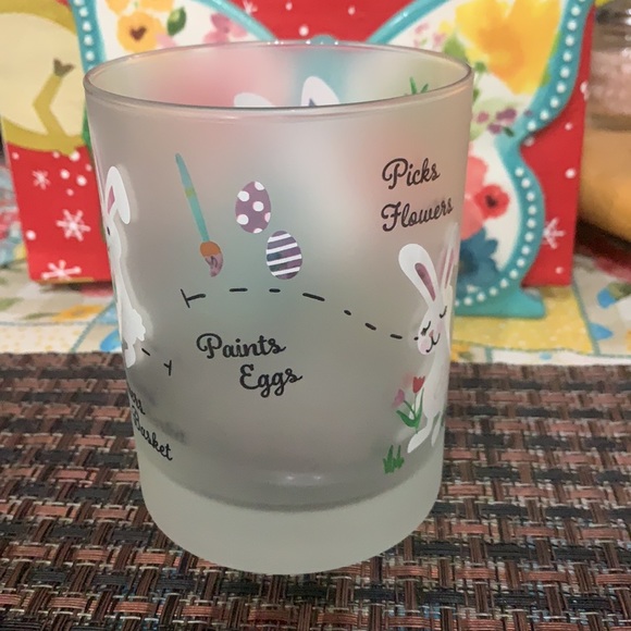 Culver Frosted Glass Easter Bunny Tumbler - Picture 2 of 11